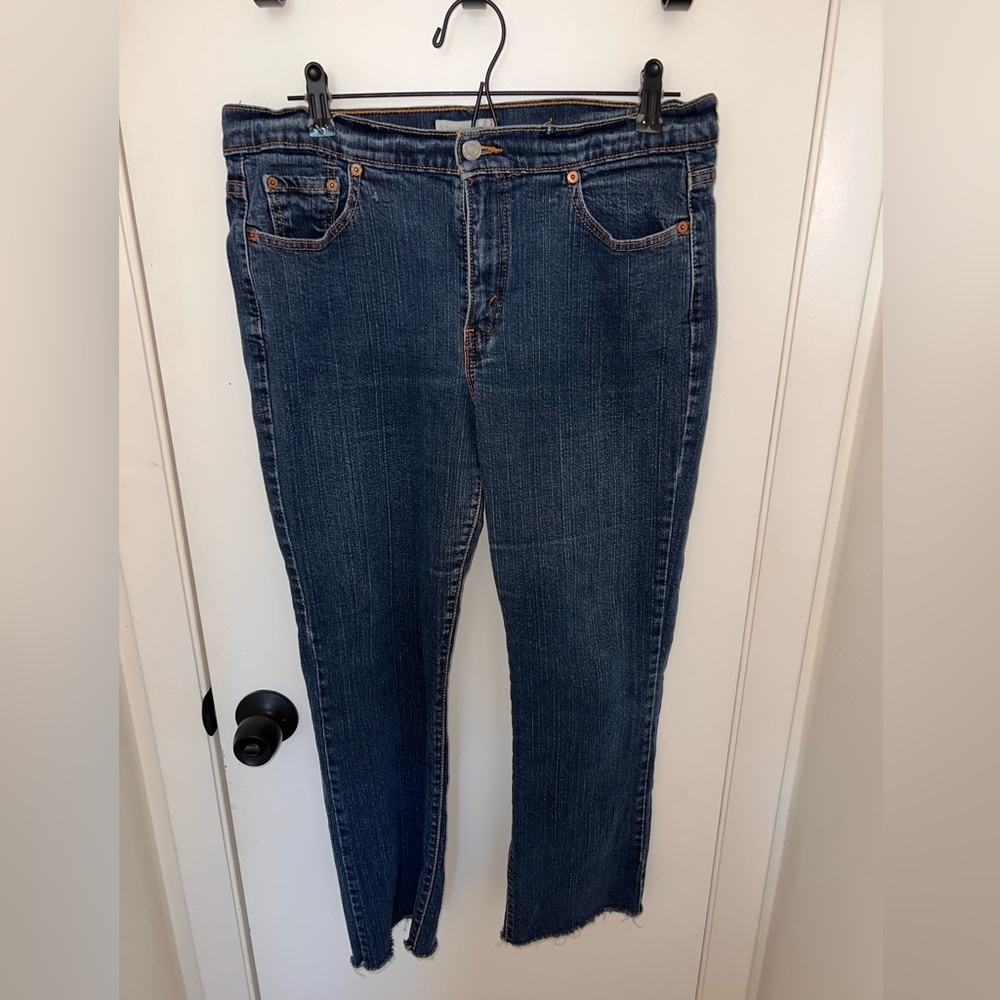 Women’s Straight Leg Levi Strauss 505 Jeans: size 12
